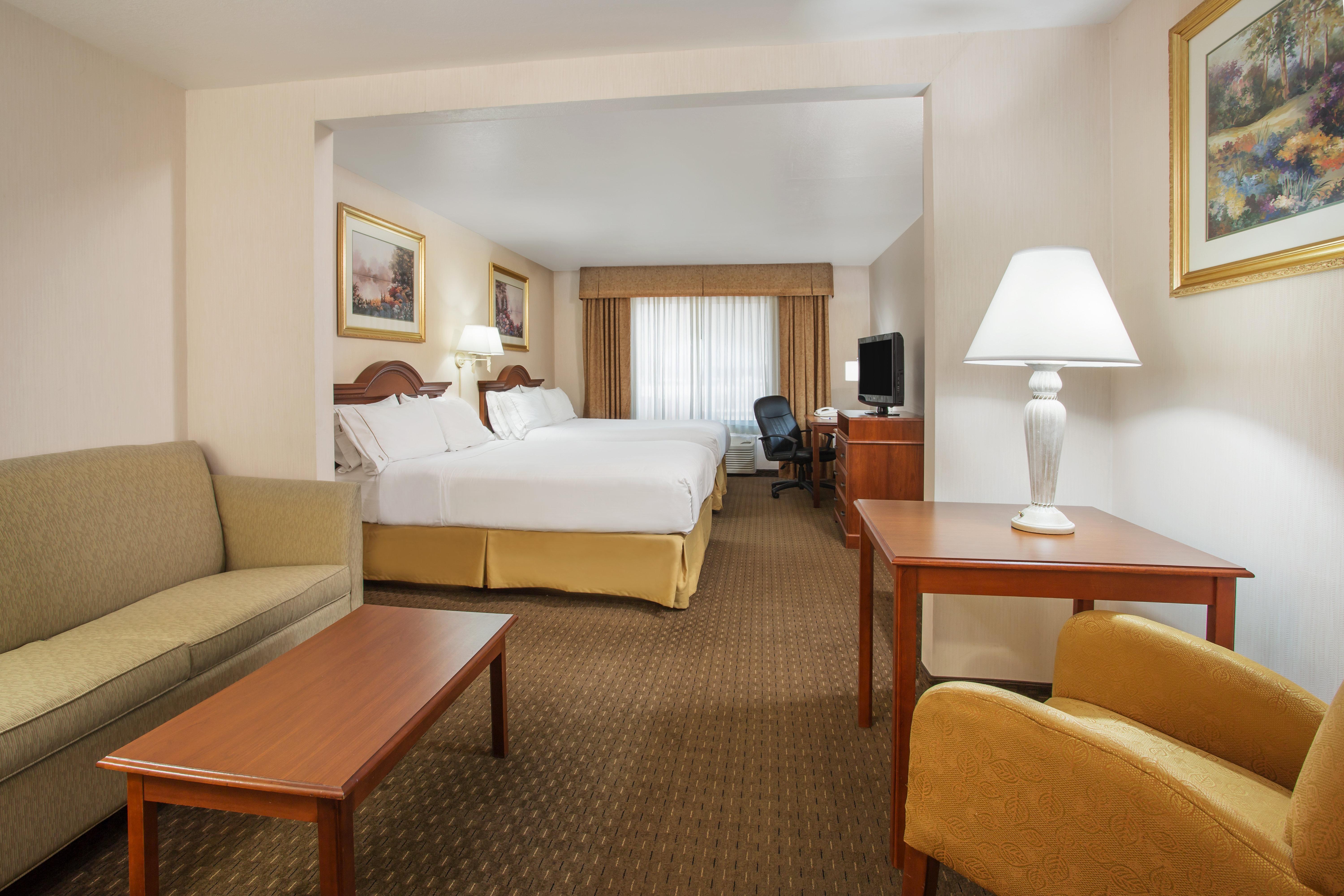 Holiday Inn Express Hotel & Suites Marion By Ihg Exterior foto