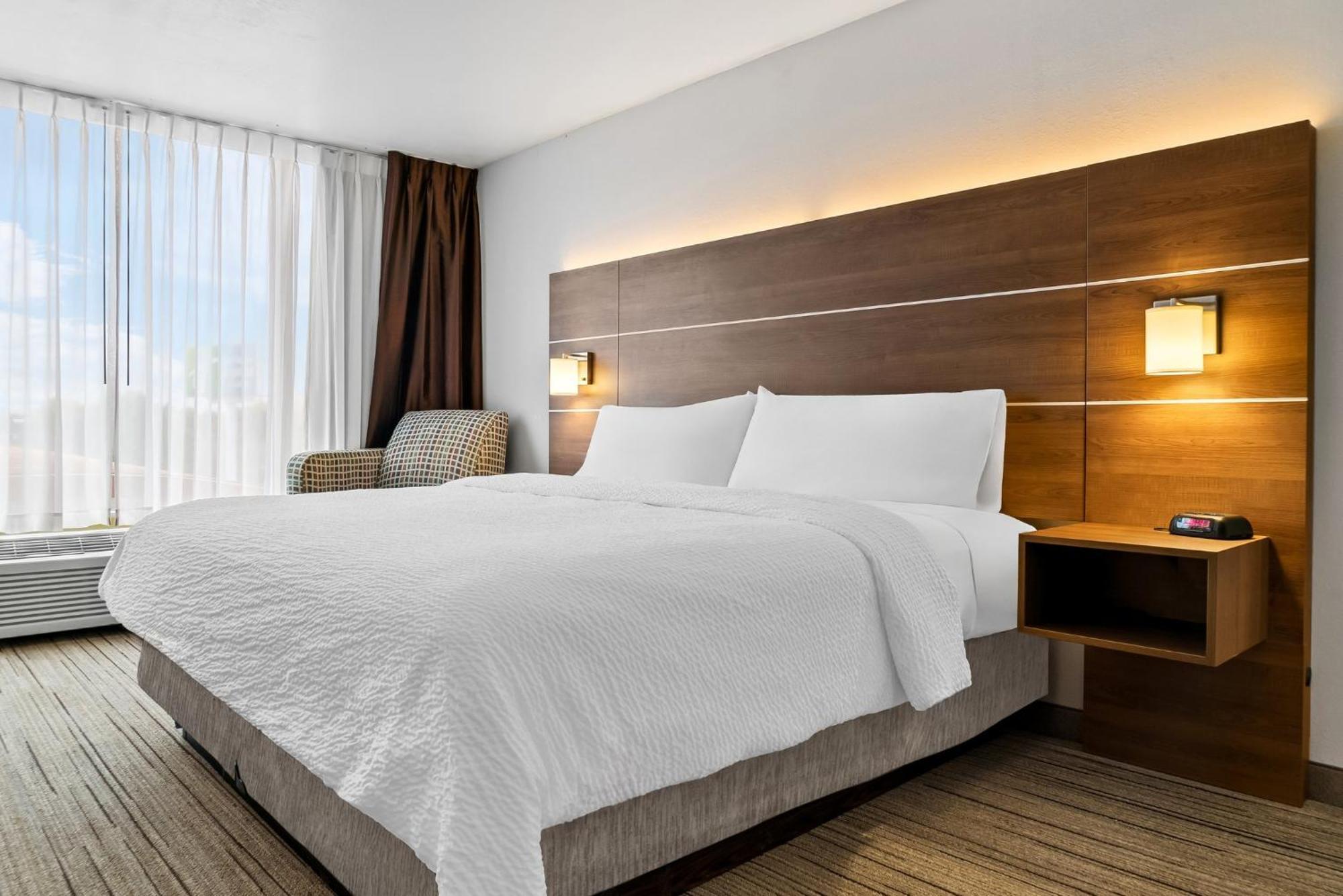 Holiday Inn Express Hotel & Suites Marion By Ihg Exterior foto