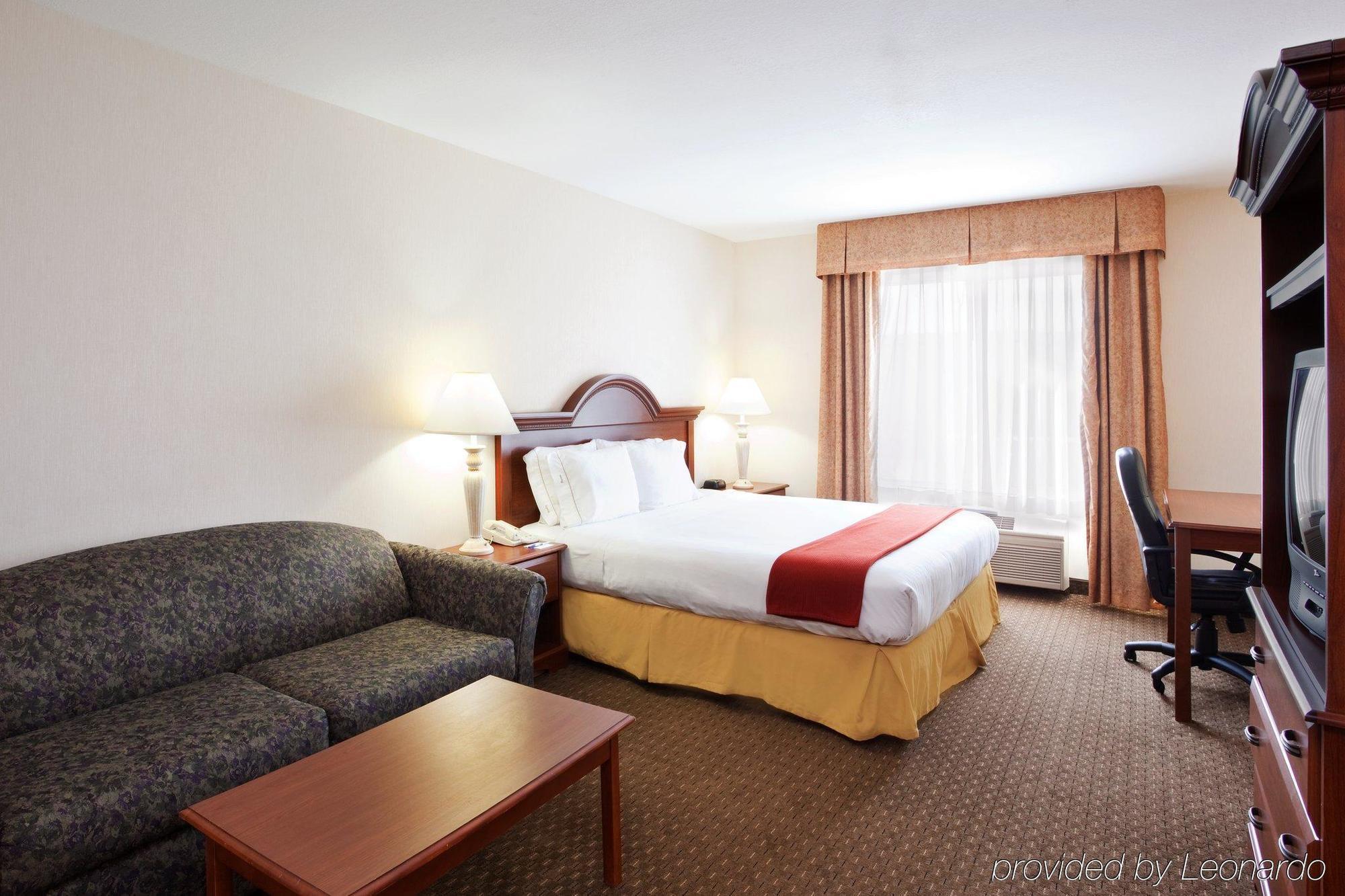 Holiday Inn Express Hotel & Suites Marion By Ihg Quarto foto